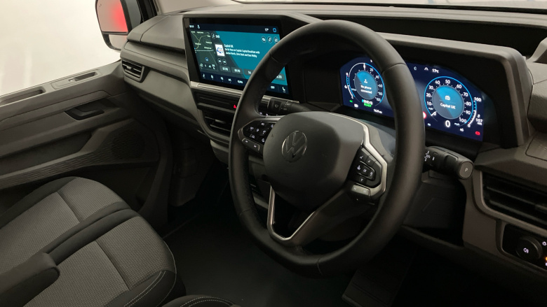 Volkswagen Transporter T32 Swb Electric 160kW 65kWh Commerce Pro Van Auto